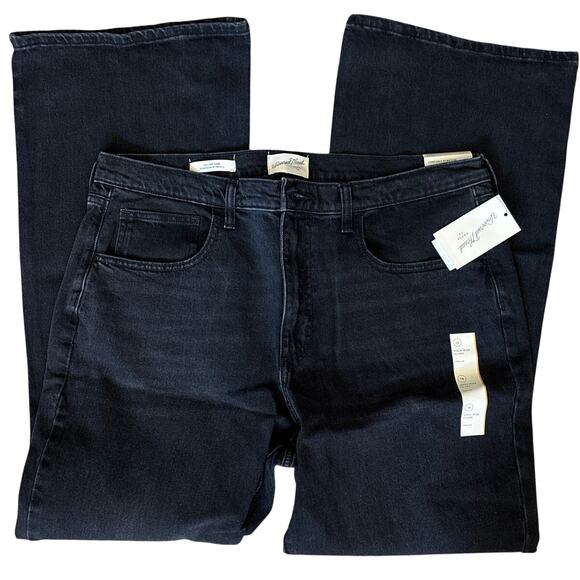 NWT Universal Thread High Rise Flare Leg Jeans Dark Denim Black Women's 16 R - Picture 2 of 8